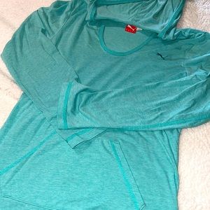 Puma workout pullover